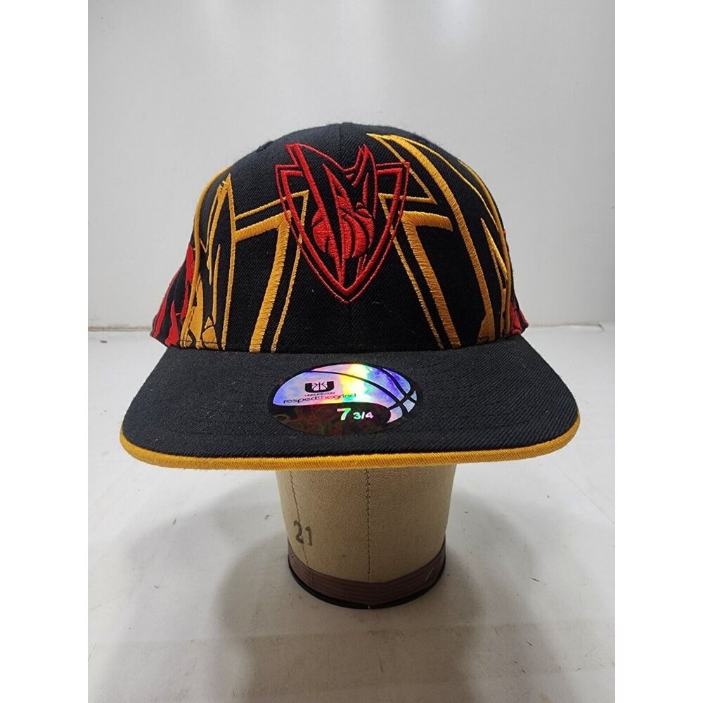UNK Life NBA  Dallas Mavericks Embroidered Fitted Hat Cap Black Size 7 3/4